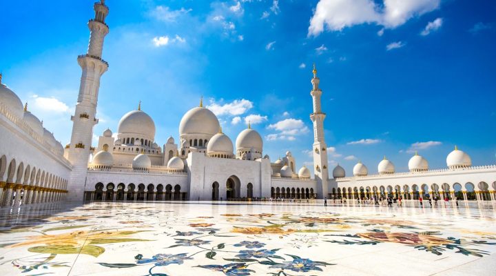 مساجد مکانی برای آرامش روحی و معنوی مسلمانان